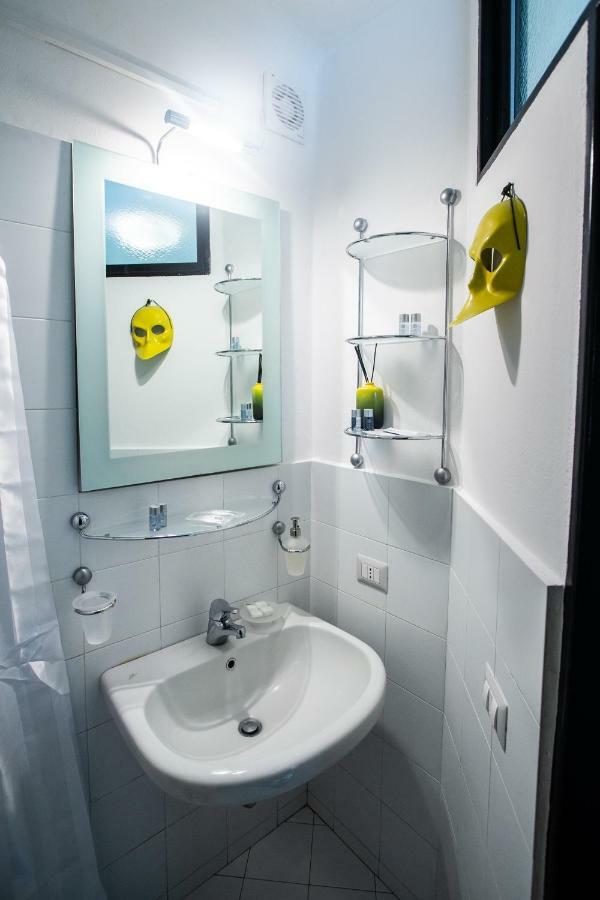 Apartment Santa Marta 6 Milan Luaran gambar