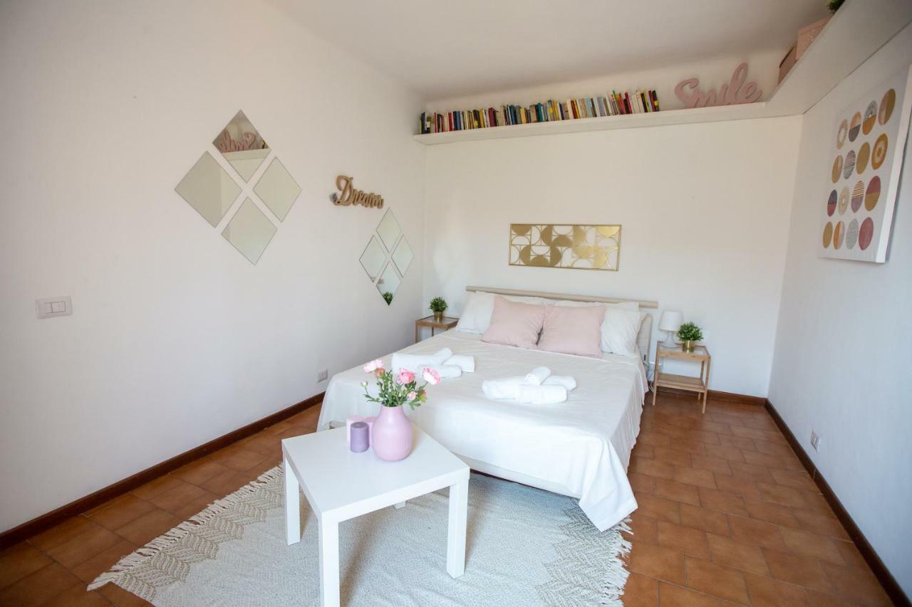 Apartment Santa Marta 6 Milan Luaran gambar